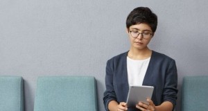 Wie funktionieren Blaufilterbrillen?