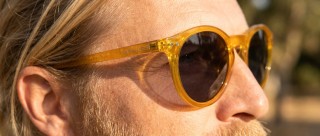 Meller Kubu Amber Carbon Generiertes Bild